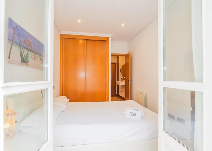 Ybh Luis Taboada 13, 3a Apartament *